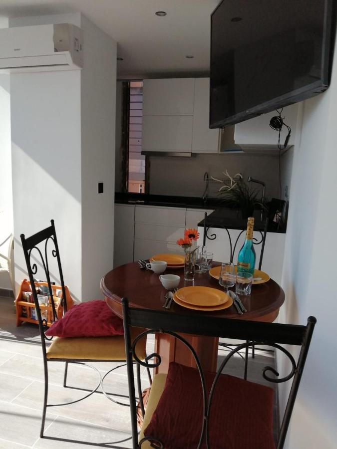 Apartamento Beach First Line Apartman Fuengirola Kültér fotó