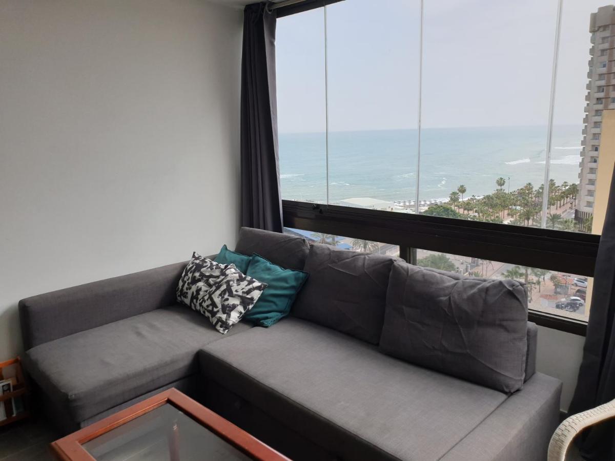 Apartamento Beach First Line Apartman Fuengirola Kültér fotó